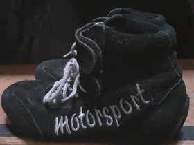 Motorsport ajokengät, koko 32, Ajoasut, kengät ja kypärät, Mototarvikkeet ja varaosat, Orimattila, Tori.fi Motorsport ajokengät, koko 32, Ajoasut, kengät ja kypärät, Mototarvikkeet ja varaosat, Orimattila, Tori.fi