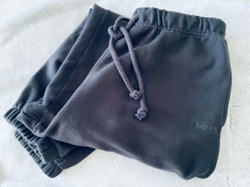 Levis uutta vastaavat collegehousut 38, Vaatteet ja kengät, Helsinki, Tori.fi Levis uutta vastaavat collegehousut 38, Vaatteet ja kengät, Helsinki, Tori.fi