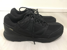 Uudet Reebok goretex lenkkarit, koko 38,5 - 39, Juoksu ja lenkkeily, Urheilu ja ulkoilu, Loimaa, Tori.fi Uudet Reebok goretex lenkkarit, koko 38,5 - 39, Juoksu ja lenkkeily, Urheilu ja ulkoilu, Loimaa, Tori.fi