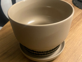 Marimekko kukkaruukku, Sisustustavarat, Sisustus ja huonekalut, Helsinki, Tori.fi Marimekko kukkaruukku, Sisustustavarat, Sisustus ja huonekalut, Helsinki, Tori.fi