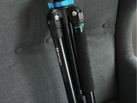 Benro kolmijalka + Manfrotto kuulapää, Valokuvaustarvikkeet, Kamerat ja valokuvaus, Salo, Tori.fi Benro kolmijalka + Manfrotto kuulapää, Valokuvaustarvikkeet, Kamerat ja valokuvaus, Salo, Tori.fi