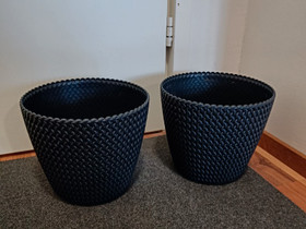 Kukkaruukku x2, Ruukut, kivet ja koristeet, Piha ja puutarha, Oulu, Tori.fi Kukkaruukku x2, Ruukut, kivet ja koristeet, Piha ja puutarha, Oulu, Tori.fi