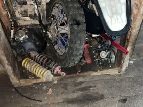 VARATTU 125 Bse, Mopojen varaosat ja tarvikkeet, Mototarvikkeet ja varaosat, Joensuu, Tori.fi VARATTU 125 Bse, Mopojen varaosat ja tarvikkeet, Mototarvikkeet ja varaosat, Joensuu, Tori.fi