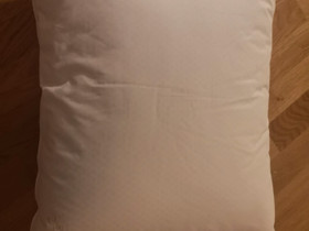 Jysk DOWNFEEL tyyny 50x60, Sängyt ja makuuhuone, Sisustus ja huonekalut, Oulu, Tori.fi Jysk DOWNFEEL tyyny 50x60, Sängyt ja makuuhuone, Sisustus ja huonekalut, Oulu, Tori.fi