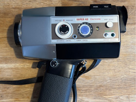 Yashica Super-8 filmikamera, Kamerat, Kamerat ja valokuvaus, Helsinki, Tori.fi Yashica Super-8 filmikamera, Kamerat, Kamerat ja valokuvaus, Helsinki, Tori.fi
