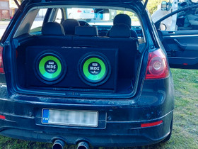 2x12" subbari ja vahvistin, Autostereot ja tarvikkeet, Auton varaosat ja tarvikkeet, Seinäjoki, Tori.fi 2x12" subbari ja vahvistin, Autostereot ja tarvikkeet, Auton varaosat ja tarvikkeet, Seinäjoki, Tori.fi