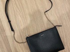 DKNY laukku, Laukut ja hatut, Asusteet ja kellot, Vantaa, Tori.fi DKNY laukku, Laukut ja hatut, Asusteet ja kellot, Vantaa, Tori.fi