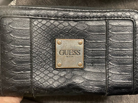 Guess Lompakko, Muut asusteet, Asusteet ja kellot, Tampere, Tori.fi Guess Lompakko, Muut asusteet, Asusteet ja kellot, Tampere, Tori.fi