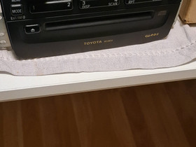 Toyota avensis alkuperäinen cd soitin/radio 2004, Autostereot ja tarvikkeet, Auton varaosat ja tarvikkeet, Jyväskylä, Tori.fi Toyota avensis alkuperäinen cd soitin/radio 2004, Autostereot ja tarvikkeet, Auton varaosat ja tarvikkeet, Jyväskylä, Tori.fi