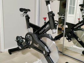Tunturi Platinum Pro spinningpyörä, Kuntoilu ja fitness, Urheilu ja ulkoilu, Salo, Tori.fi Tunturi Platinum Pro spinningpyörä, Kuntoilu ja fitness, Urheilu ja ulkoilu, Salo, Tori.fi