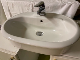 Lavuaari ja hana., Kylpyhuoneet, WC:t ja saunat, Rakennustarvikkeet ja työkalut, Lappeenranta, Tori.fi Lavuaari ja hana., Kylpyhuoneet, WC:t ja saunat, Rakennustarvikkeet ja työkalut, Lappeenranta, Tori.fi
