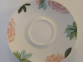 Lautanen, Kahvikupit, mukit ja lasit, Keittiötarvikkeet ja astiat, Pori, Tori.fi Lautanen, Kahvikupit, mukit ja lasit, Keittiötarvikkeet ja astiat, Pori, Tori.fi