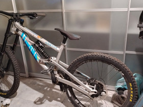 Canyon Torque, Maastopyörät, Polkupyörät ja pyöräily, Raasepori, Tori.fi Canyon Torque, Maastopyörät, Polkupyörät ja pyöräily, Raasepori, Tori.fi