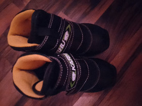Karhu nnn monot30, Hiihto, Urheilu ja ulkoilu, Mynämäki, Tori.fi Karhu nnn monot30, Hiihto, Urheilu ja ulkoilu, Mynämäki, Tori.fi