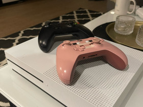 Xbox one + ohjaimet, Pelikonsolit ja pelaaminen, Viihde-elektroniikka, Rovaniemi, Tori.fi Xbox one + ohjaimet, Pelikonsolit ja pelaaminen, Viihde-elektroniikka, Rovaniemi, Tori.fi