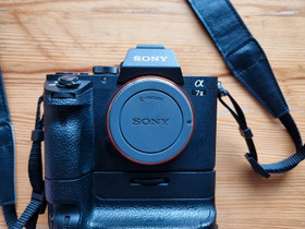 A7 ii + vg-c2em (battery grip), Kamerat, Kamerat ja valokuvaus, Kotka, Tori.fi A7 ii + vg-c2em (battery grip), Kamerat, Kamerat ja valokuvaus, Kotka, Tori.fi