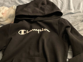 Champion huppari, Vaatteet ja kengät, Tampere, Tori.fi Champion huppari, Vaatteet ja kengät, Tampere, Tori.fi