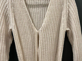 Inwear valkoinen pitkä neuletakki vyöllä koko M, Vaatteet ja kengät, Vantaa, Tori.fi Inwear valkoinen pitkä neuletakki vyöllä koko M, Vaatteet ja kengät, Vantaa, Tori.fi