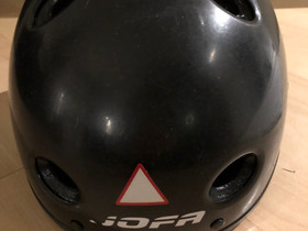 Luistelukypärä Jofa, koko M, Jääkiekko ja luistelu, Urheilu ja ulkoilu, Espoo, Tori.fi Luistelukypärä Jofa, koko M, Jääkiekko ja luistelu, Urheilu ja ulkoilu, Espoo, Tori.fi