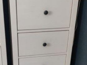 Hemnes lipasto x2, Hyllyt ja säilytys, Sisustus ja huonekalut, Espoo, Tori.fi Hemnes lipasto x2, Hyllyt ja säilytys, Sisustus ja huonekalut, Espoo, Tori.fi