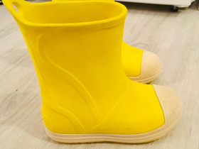 Crocs-saappaat C10, Lastenvaatteet ja kengät, Tampere, Tori.fi Crocs-saappaat C10, Lastenvaatteet ja kengät, Tampere, Tori.fi
