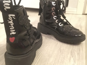 Minnie-maiharit 28, Lastenvaatteet ja kengät, Tampere, Tori.fi Minnie-maiharit 28, Lastenvaatteet ja kengät, Tampere, Tori.fi