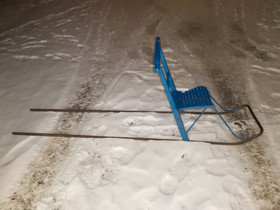 Potkukelkka, Laskettelu ja lautailu, Urheilu ja ulkoilu, Hämeenkyrö, Tori.fi Potkukelkka, Laskettelu ja lautailu, Urheilu ja ulkoilu, Hämeenkyrö, Tori.fi