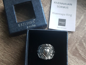 Kalevala Koru "Kivennavan sormus", Kellot ja korut, Asusteet ja kellot, Lappeenranta, Tori.fi Kalevala Koru "Kivennavan sormus", Kellot ja korut, Asusteet ja kellot, Lappeenranta, Tori.fi
