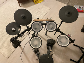 Roland V-drums TD-11, Rummut, Musiikki ja soittimet, Tampere, Tori.fi Roland V-drums TD-11, Rummut, Musiikki ja soittimet, Tampere, Tori.fi
