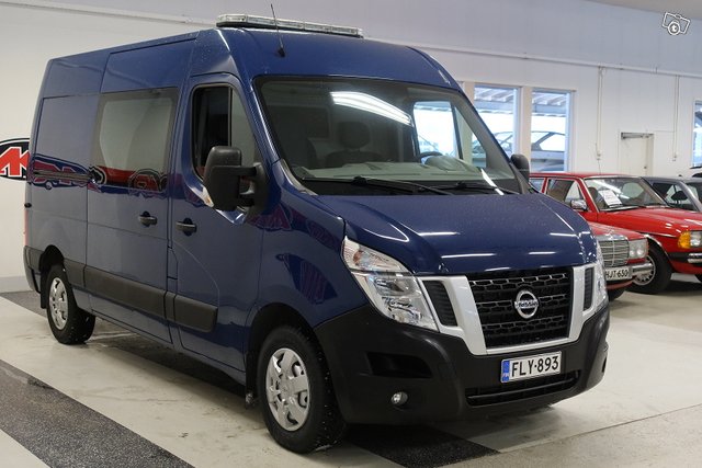 NISSAN NV400 3