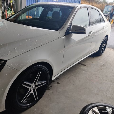 Mercedes-Benz E 3