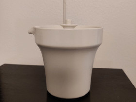 Tupperware maitokannu, Tarjoiluastiat, Keittiötarvikkeet ja astiat, Kinnula, Tori.fi Tupperware maitokannu, Tarjoiluastiat, Keittiötarvikkeet ja astiat, Kinnula, Tori.fi