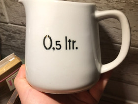 Arabia maitokannu 0,5 ltr, Tarjoiluastiat, Keittiötarvikkeet ja astiat, Loviisa, Tori.fi Arabia maitokannu 0,5 ltr, Tarjoiluastiat, Keittiötarvikkeet ja astiat, Loviisa, Tori.fi