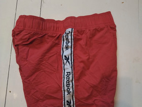 Reebok, Vaatteet ja kengät, Pori, Tori.fi Reebok, Vaatteet ja kengät, Pori, Tori.fi