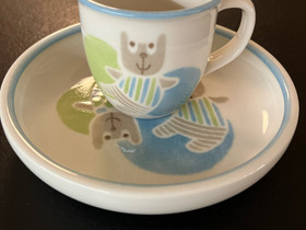 Pentik lasten kuppi ja lautanen, Kahvikupit, mukit ja lasit, Keittiötarvikkeet ja astiat, Helsinki, Tori.fi Pentik lasten kuppi ja lautanen, Kahvikupit, mukit ja lasit, Keittiötarvikkeet ja astiat, Helsinki, Tori.fi