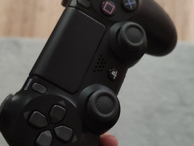Ps4 V2 ohjain, Pelikonsolit ja pelaaminen, Viihde-elektroniikka, Tampere, Tori.fi Ps4 V2 ohjain, Pelikonsolit ja pelaaminen, Viihde-elektroniikka, Tampere, Tori.fi