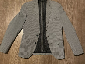 Zara Bleiseri Blazer, Vaatteet ja kengät, Espoo, Tori.fi Zara Bleiseri Blazer, Vaatteet ja kengät, Espoo, Tori.fi