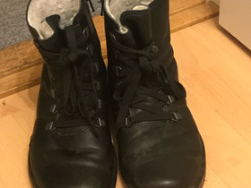 Sievi talvikengät koko 39, Vaatteet ja kengät, Turku, Tori.fi Sievi talvikengät koko 39, Vaatteet ja kengät, Turku, Tori.fi