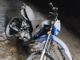 Kilvellinen Yamaha dt runko, Moottoripyörät, Moto, Kuhmo, Tori.fi Kilvellinen Yamaha dt runko, Moottoripyörät, Moto, Kuhmo, Tori.fi