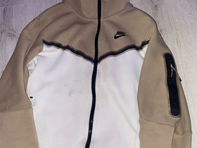 Nike techfleece Beige, Vaatteet ja kengät, Oulu, Tori.fi Nike techfleece Beige, Vaatteet ja kengät, Oulu, Tori.fi