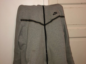 Nike tech fleece, Vaatteet ja kengät, Aura, Tori.fi Nike tech fleece, Vaatteet ja kengät, Aura, Tori.fi