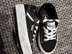 Vans tennarit 27, Lastenvaatteet ja kengät, Hamina, Tori.fi Vans tennarit 27, Lastenvaatteet ja kengät, Hamina, Tori.fi