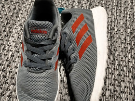 Adidas kengät 26, Lastenvaatteet ja kengät, Hamina, Tori.fi Adidas kengät 26, Lastenvaatteet ja kengät, Hamina, Tori.fi