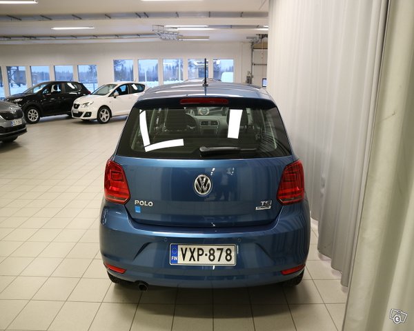 Volkswagen POLO 5