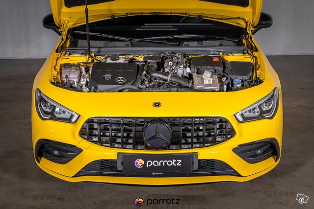 Mercedes-Benz CLA 8