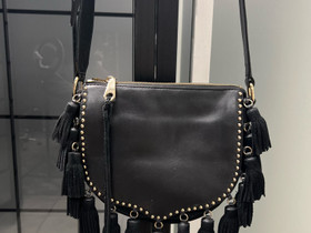 Rebecca Minkoff musta nahkalaukku, Laukut ja hatut, Asusteet ja kellot, Varkaus, Tori.fi Rebecca Minkoff musta nahkalaukku, Laukut ja hatut, Asusteet ja kellot, Varkaus, Tori.fi