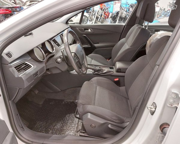 Peugeot 508 4
