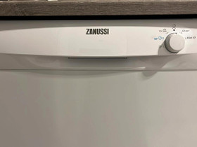 Zanussi ZDF22002WA tiskikone/astianpesukone, Tiskikoneet, Kodinkoneet, Kuopio, Tori.fi Zanussi ZDF22002WA tiskikone/astianpesukone, Tiskikoneet, Kodinkoneet, Kuopio, Tori.fi