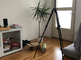 Manfrotto 190XB kolmijalka ja 804RC2 kinopää, Valokuvaustarvikkeet, Kamerat ja valokuvaus, Helsinki, Tori.fi Manfrotto 190XB kolmijalka ja 804RC2 kinopää, Valokuvaustarvikkeet, Kamerat ja valokuvaus, Helsinki, Tori.fi