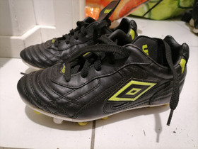 Umbro nappikset koko 33, Pallopelit, Urheilu ja ulkoilu, Kouvola, Tori.fi Umbro nappikset koko 33, Pallopelit, Urheilu ja ulkoilu, Kouvola, Tori.fi